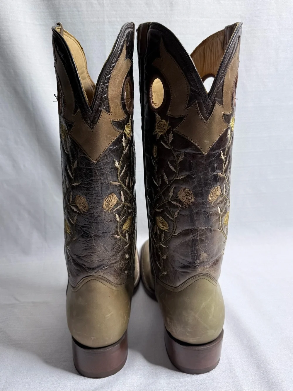 Denver Mountain Men’s Western Cowboy Boots Floral Embroidered Leather 10.5